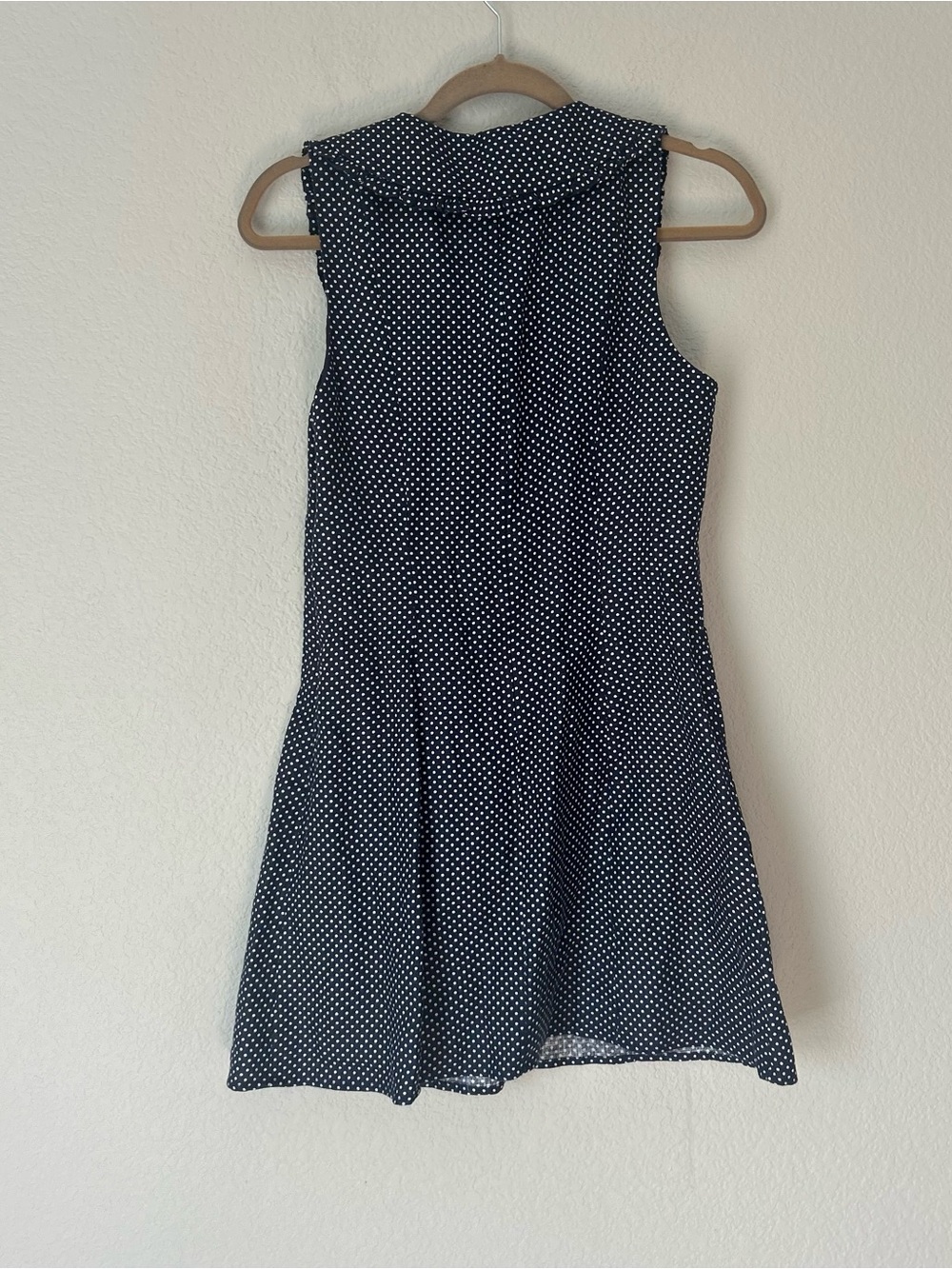 Reformation Soraya Linen Dress in Navy Polkadot - Picture 6 of 6